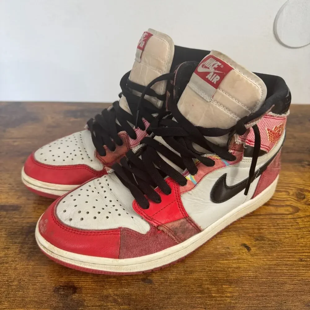 Jordan 1 Retro OG x Marvel High Next Chapter Size 7.5